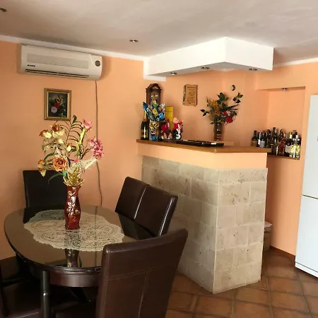 La Nuti Pensión Eforie Nord