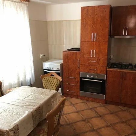 Vila Nuti