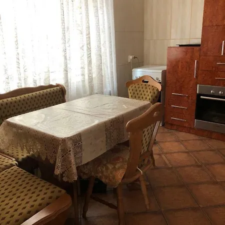 Vila Nuti
